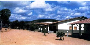 1986 - Scuola rurale di Santa Luzia a Itaobim (Brasile)
